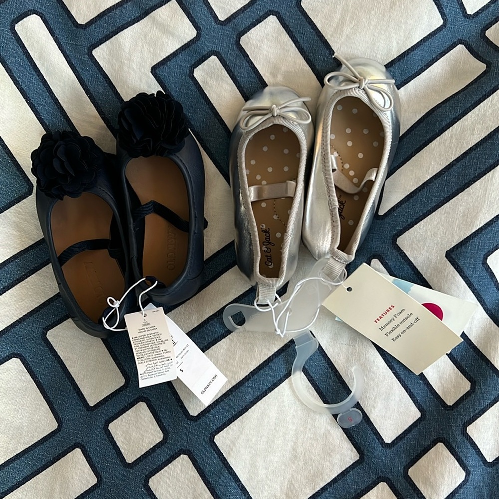Girls Dress Shoes - Navy and Silver - Size 5